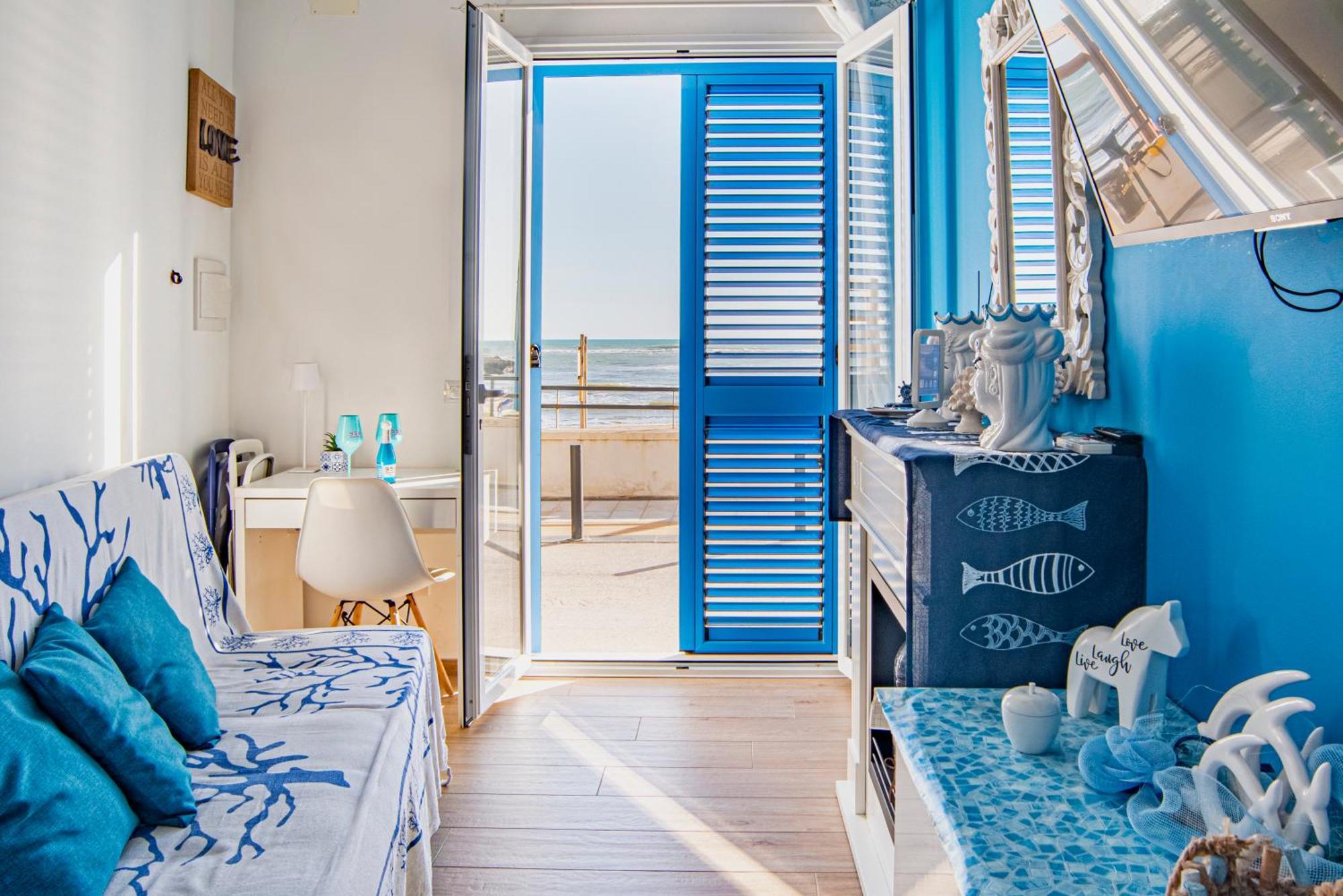 Hotel Blue Velvet Punta Secca Esterno foto
